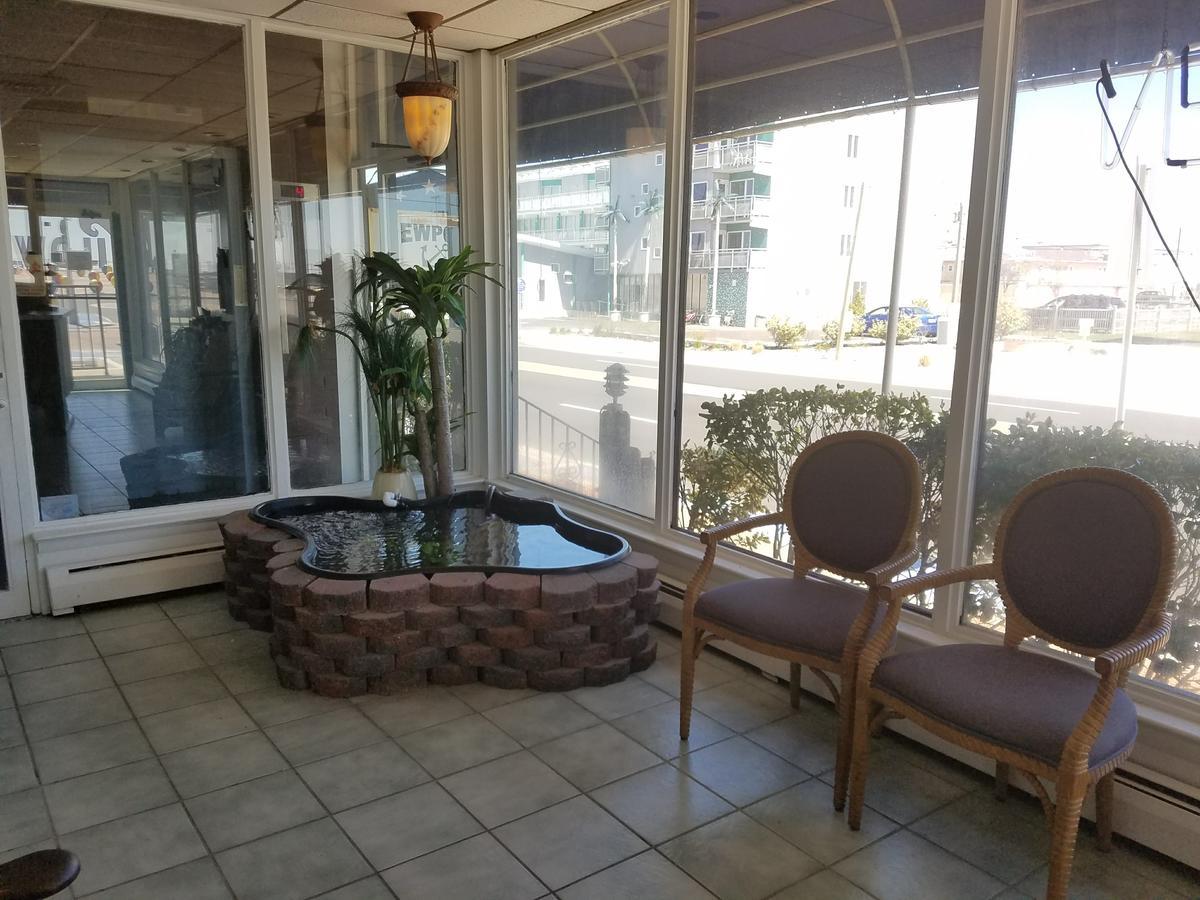 Newport Beach Resort Wildwood Exteriér fotografie